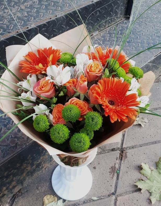 Букет цветов из: Герберы, Хризантемы, Альстромерии и Розы в Юрлово