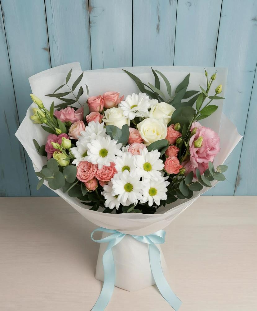 Букет цветов из: Розы, Лизиантусы и Хризантемы в Юрлово