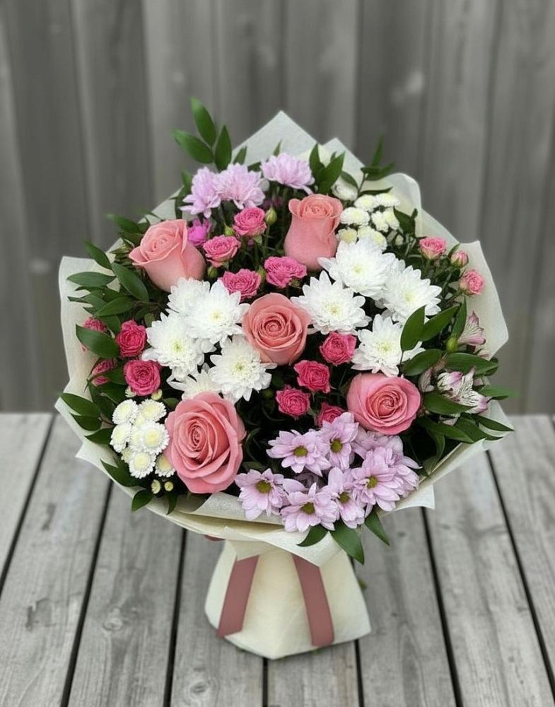 Букет цветов из: Альстромерии, Гвоздики, Розы и Хризантемы в Юрлово