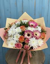 Букет цветов из:  Розы, Герберы и Хризантемы в Юрлово