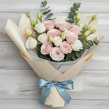 Букет цветов из:  Лизиантусы в Юрлово