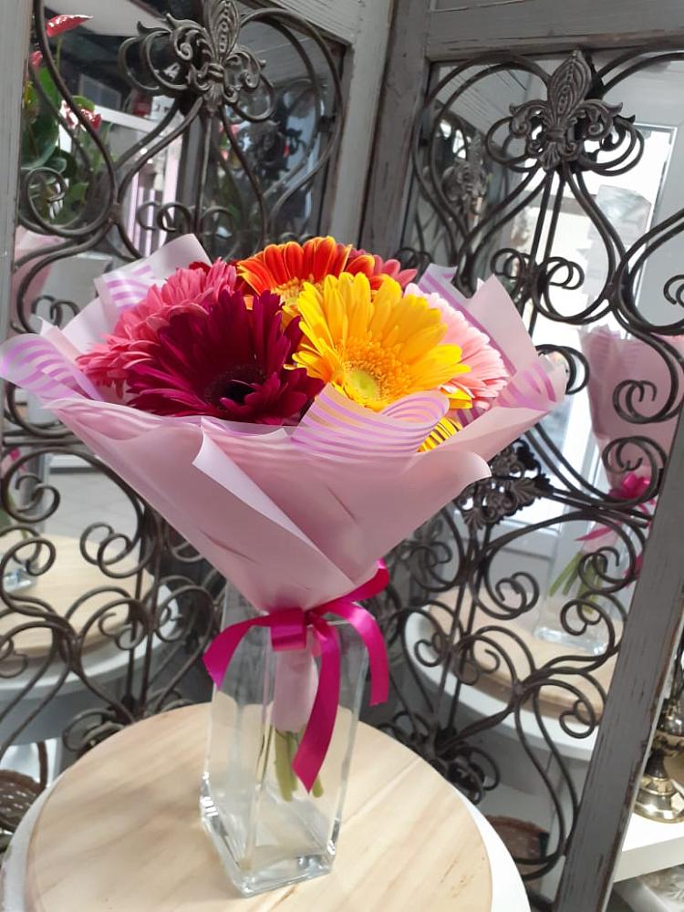 Букет цветов из: Герберы в Юрлово