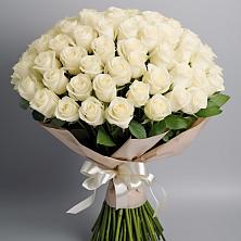Букет 101 беля роза Белоснежка в Юрлово