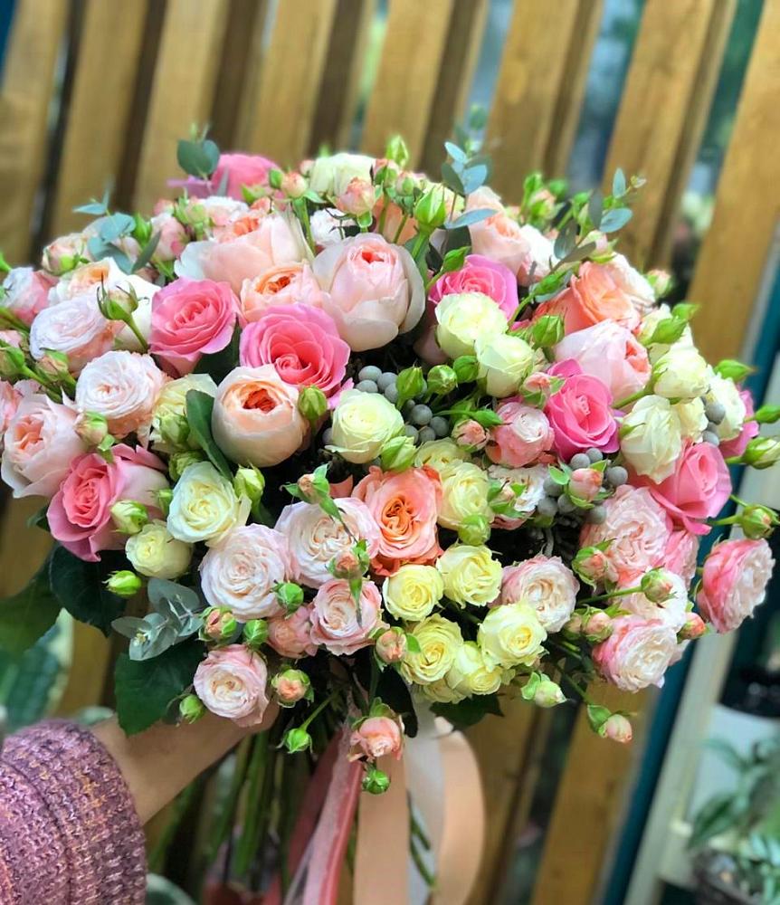 Букет цветов из: Розы в Юрлово