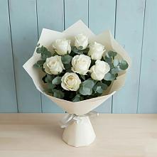 Букет Белые розы в Эвкалипте в Юрлово