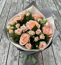 Букет цветов из:  Розы в Юрлово